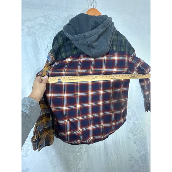 American Eagle Flannel Button Up Large Blue Green Patchwork Plaid Hood - Picture 8 of 9
